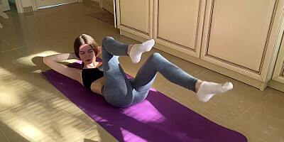 Squat on my Dick Babe. Hot Fitness with my Horny Girlfriend - MIRARI