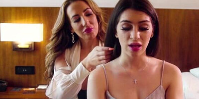 Aroused MILF is more than willing to teach her hot stepdaughter about lesbian sex