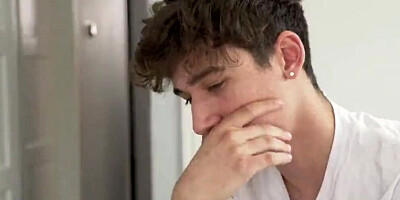 Annie Archer My Stepsister Sings My Family Pies