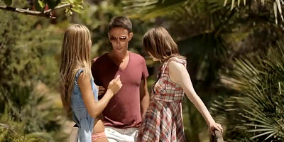 Beata and Anjelica threesome outdoors
