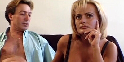 Guy livens up MILF's sexual life via anal fucking