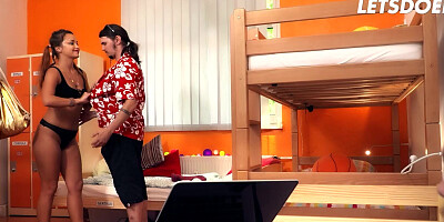 Perfect Slut Daphne Klyde Hardcore Fuck In Hostel Room With Musician - HORNY HOSTEL