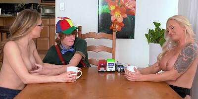 Step Mom Ophelia Kaan & Step Aunt Alexis Malone Pleasure Spoiled Boy In The Kitchen - FreeUse Milf