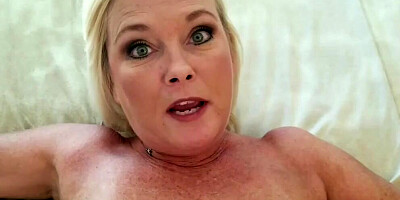 Mature woman Ms Paris Rose talks dirty while playing with herself