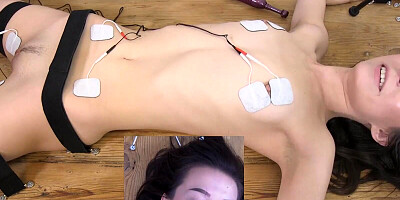 Electro shocks will make this amateur teen girl have a new kind of orgasm