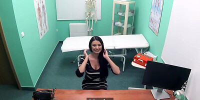 Ania Kinski blows a kinky doctor Lutro Steel and gets fucked