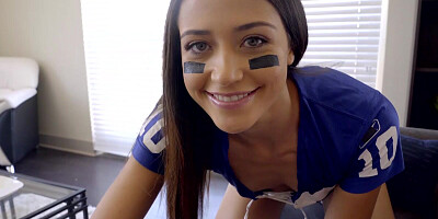 Nerdy guy got lucky and ended up having sex with a smoking hot cheerleader