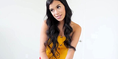 Busty Step Daughter - Savannah Sixx