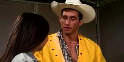 British fuckslut Gisselle gets bitchy in the stables