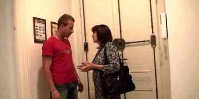 After shower mature is seduced by stepdaughter's hubby