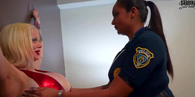 Sabrina Sabrok y polisex video completo