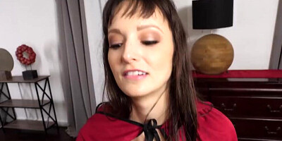 Brunette MILF Lexi Luna gives a nice blowjob in POV video