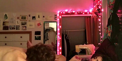 College lovers are going to put a webcam banging show for you