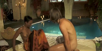 Erotic massage for the ebony woman hits the right spots