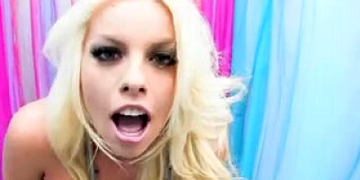 Britneys Sybian Saddle DOUBLE PENETRATION