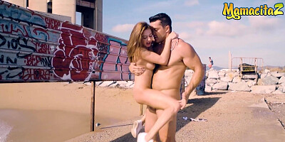 Russian wench has sex with the macho on the beach