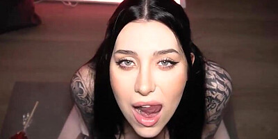 GORGEOUS GIRL ASKING FOR a CUMSHOT