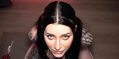 GORGEOUS GIRL ASKING FOR a CUMSHOT