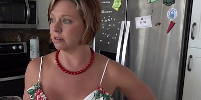 Mom Still Likes To Screw (Brianna Beach)