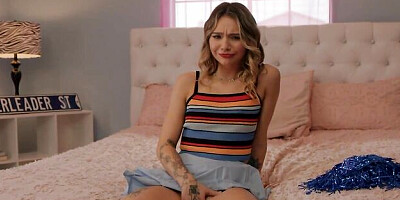 Watch glamour Mia Kay's movie