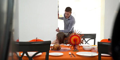 Oily massage & sex on thanksgiving table w stepsis