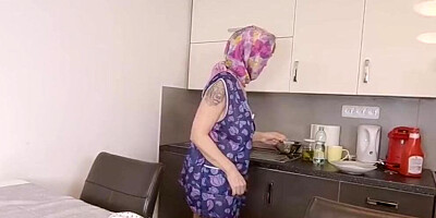 Naughty grandma sucks a hard cock and fucks like dirty slut