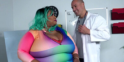 MASSIVE SSBBW: COTTON CANDI