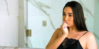 Two EDM Festival Teens have Wild Sex with Celebrity