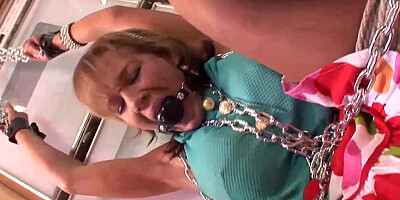 Nikki Sexx Tied Up And Has Her Pussy Brutalized In Her Kitchen