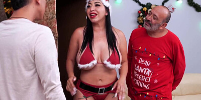 Stepmom Creampie Christmas Present