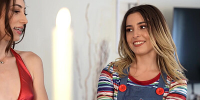 Stepbro fucked his sexy teen stepsister in front of her sexy best friends