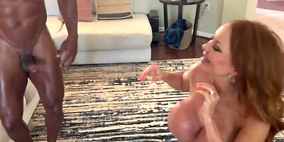 Fit Mature Milf Fucks A Bbc After Massage