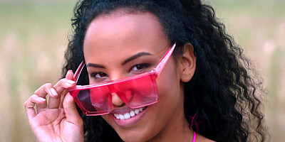 Anal-loving Party girl Romy craves something more