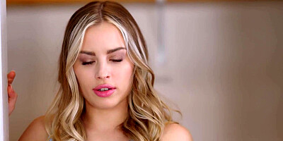 Stepsis Glue Prank On April Fools - Anna Claire Clouds