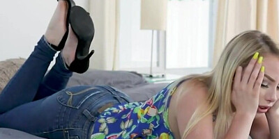 Flexible blonde and a fitness instructor in a hardcore sex scene