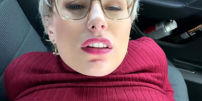 Angel Wicky spontaneous car fucking