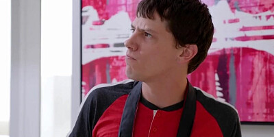 Milf Photoshoot Will Cost Her A Juicy Fuck