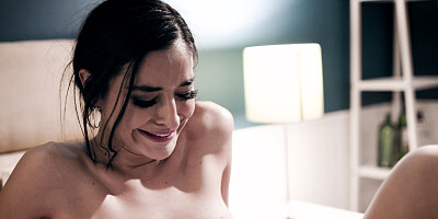 Stepbro & his hot stepsister are madly in love and they can't stop fucking