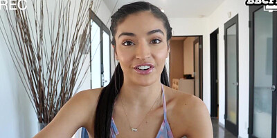 Emily Willis is wrapping her juicy hole around lucky stud's BBC