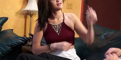 Teen Babe Peyton Robbie Changed StepDad's Pills and Gets Creampied