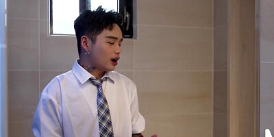 Model Media Asia-Step Mom's Creampie Gift