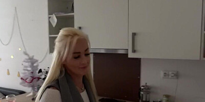 POV blowjob and sex action with remarkable blonde Daisy Lee