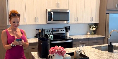 Janet Mason - Hungry Milf