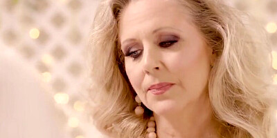 Stepmom Julia Ann Confesses Love Before Daughter's Wedding
