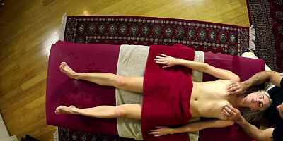 Kinky masseur rubs Cadence Lux's pussy and licks her