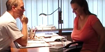 Chubby girl blows boss and gets fucked at the job interview