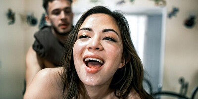 Marvelous Scarlett Alexis and Molly Manning at straight hair action