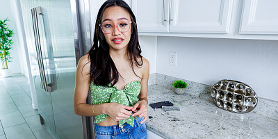 Petite chick sucks a big cock and spreads legs to be fucked