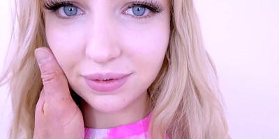 Extremely Sexy Blonde fucked at audition