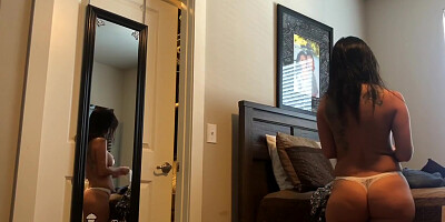 Look at my Stepmom’s Ass in these Jeans! Real Spycam